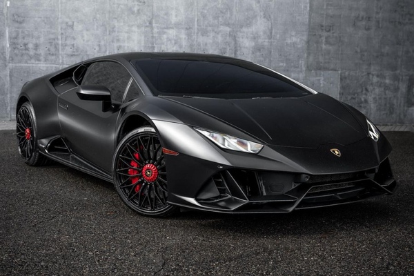 Lamborghini Huracán Matte Black